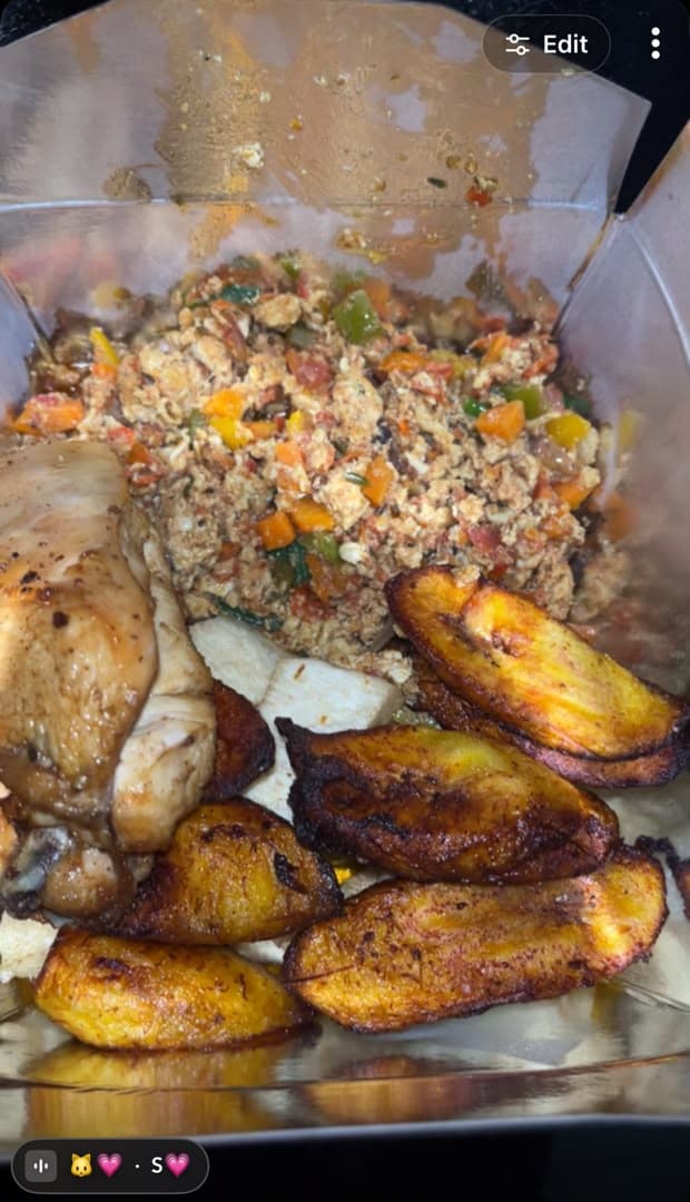 Plantain with egg sauce and chicken