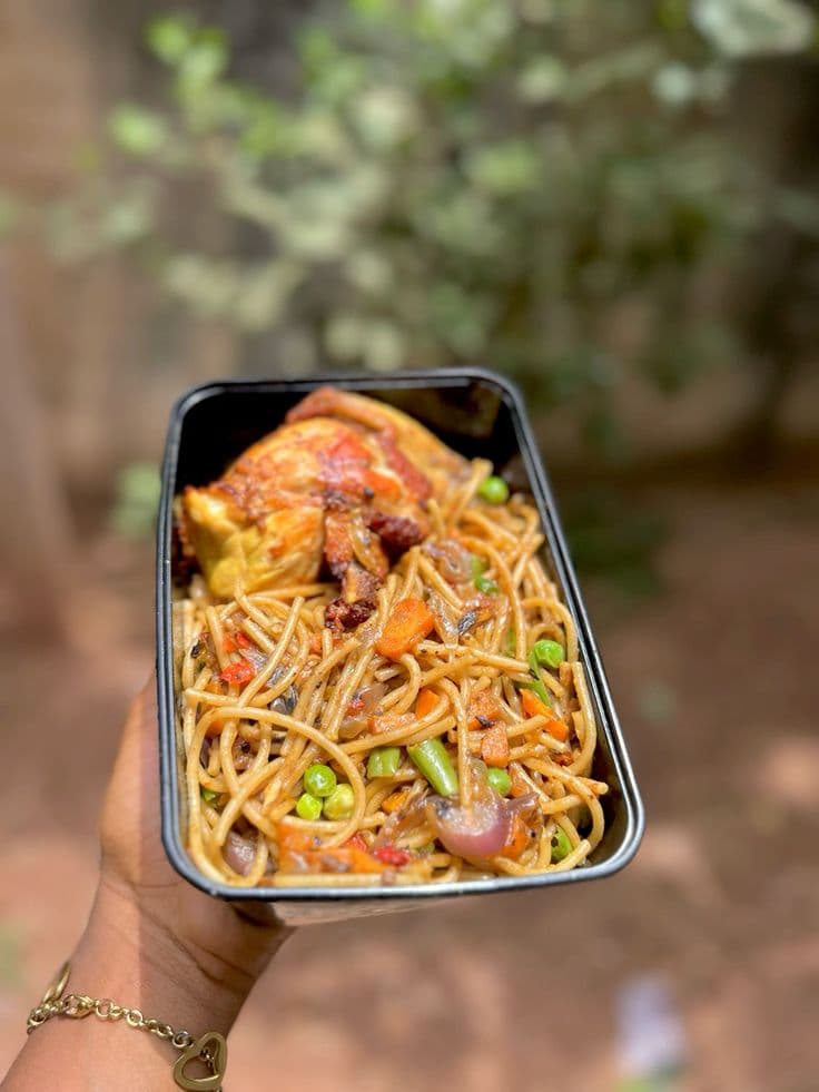 Stir Fry Spaghetti and Chicken with Boiled Egg